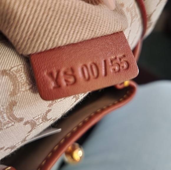 Purse - Picture 4 of 4